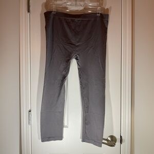 Women's Gray Leggings Pants Size 2X Stretch Long Athletic Casual Basic Good Cond